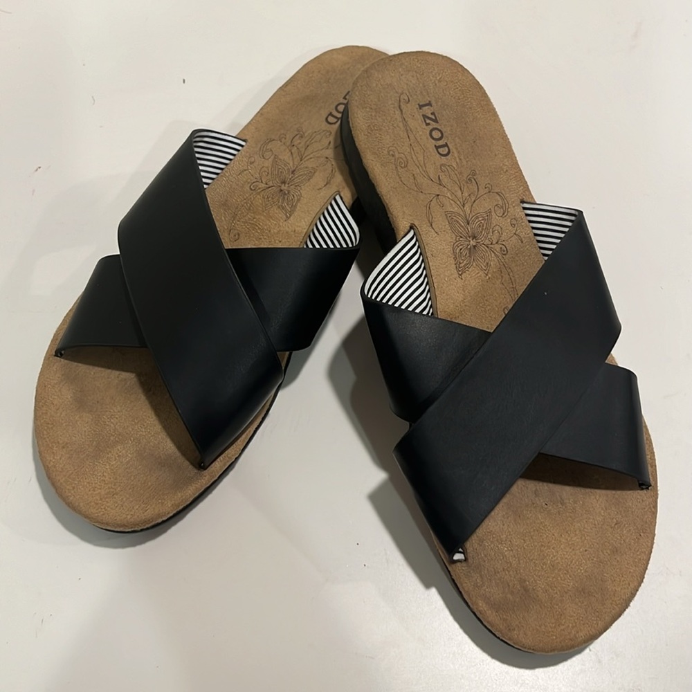 IZOD Alyssa Black Sandals